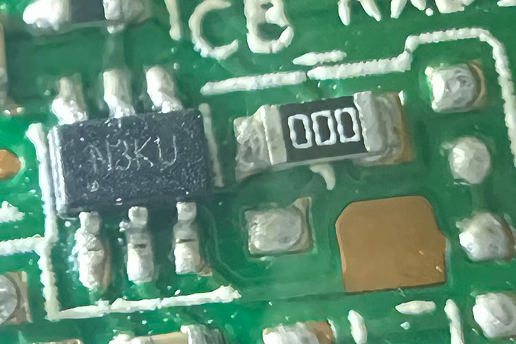 Chip de refuerzo N3KU para placa hash M30