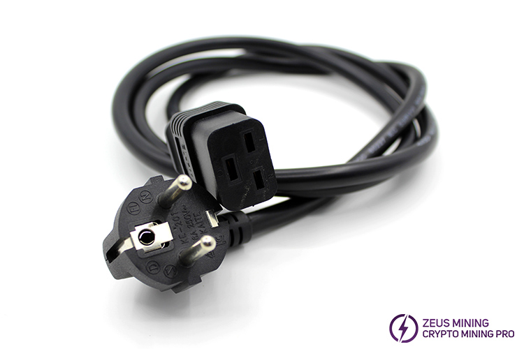 Cable de alimentación C19 con enchufe europeo para minero iBeLink BM-S3