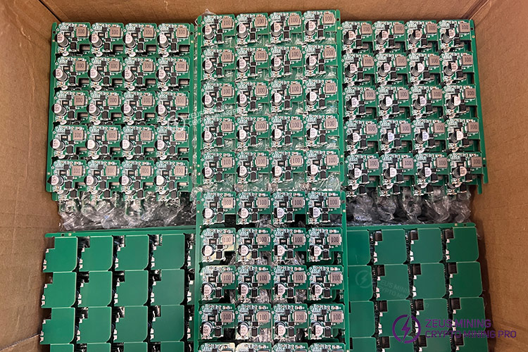 Módulo de refuerzo de repuesto para placa pequeña de refuerzo de 18 V para Antminer S19xp Módulo de refuerzo de repuesto para placa pequeña de refuerzo de 18 V para Antminer S19xp