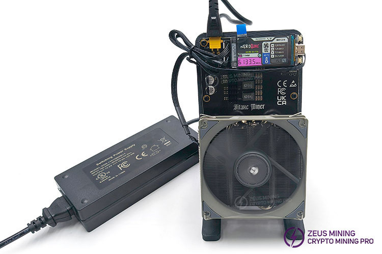 Minador NerdQaxe++ Rev 6.1 6T 100W BTC con refrigeración por aire