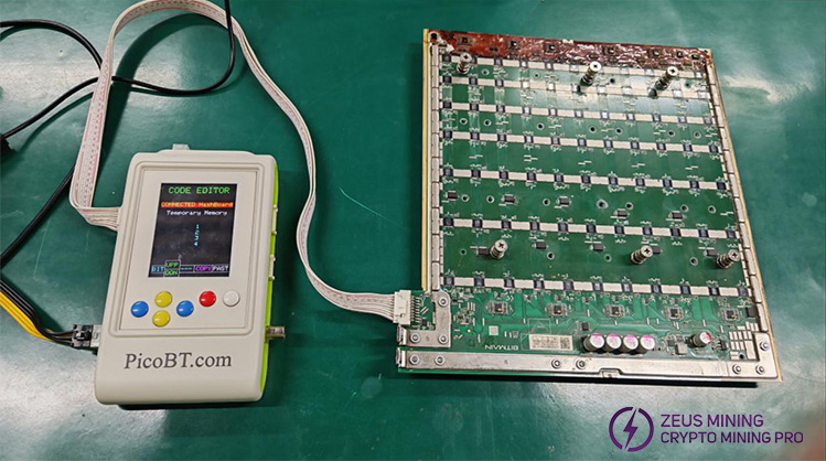 Editor EEPROM para la conexión de cables de la placa de hash de Antminer